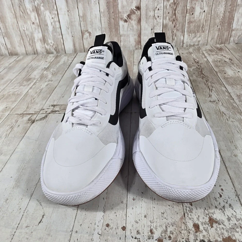 Vans UltraRange EXO‎ White Black Low Top Athletic Sneakers Womens 10 Mens 8.5